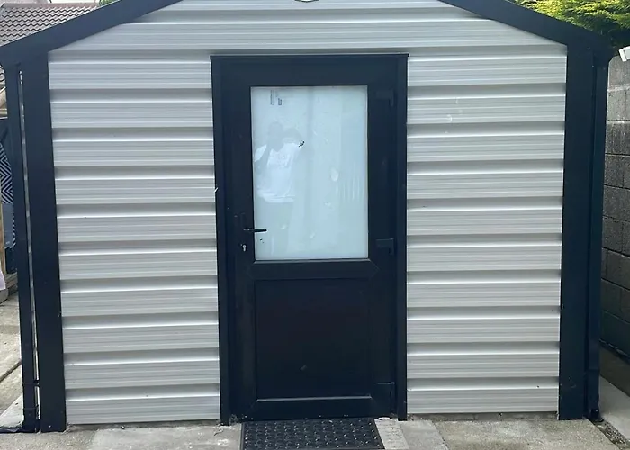 Ardkeen-outhouse * Balnacart